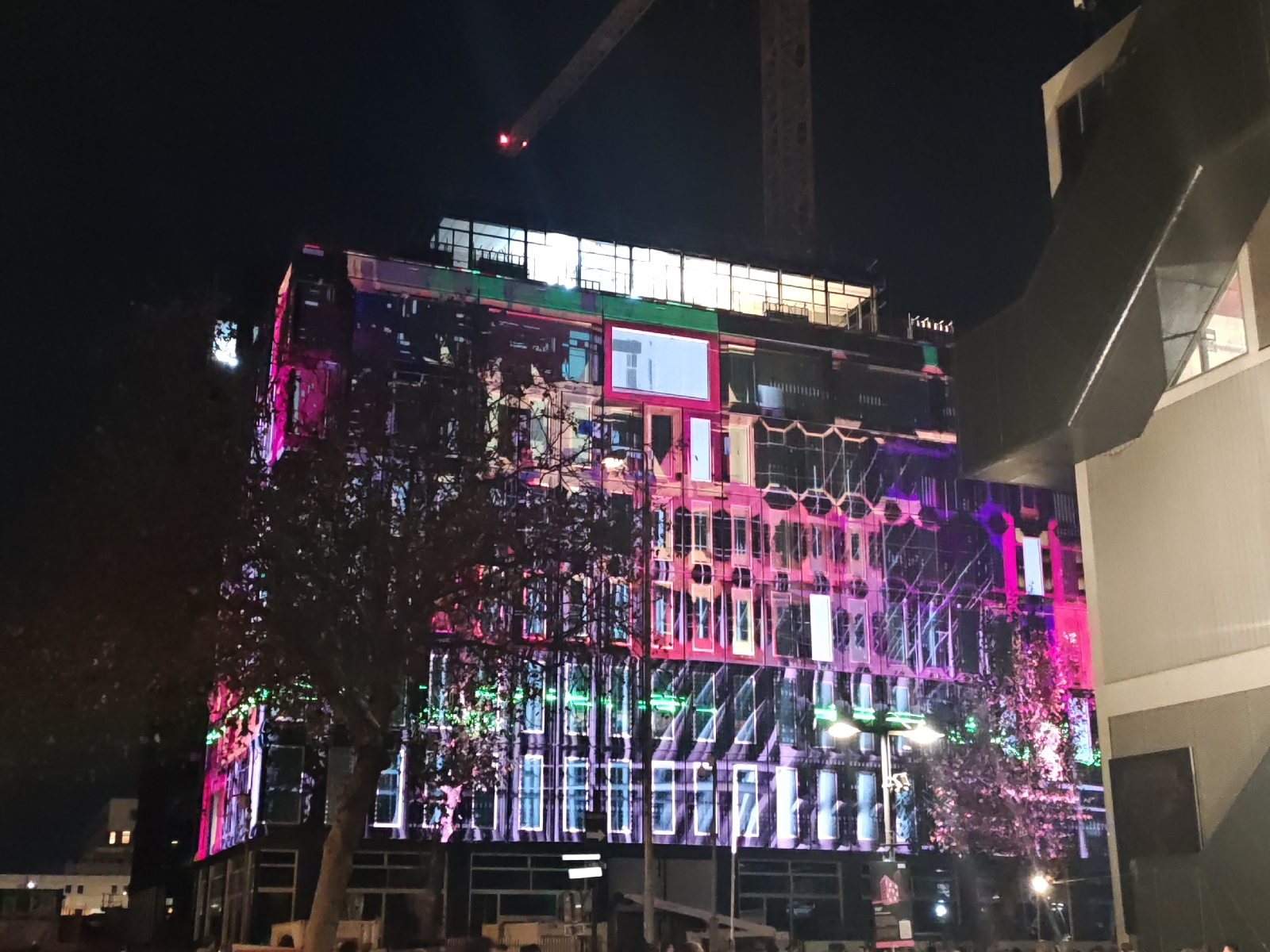 <a href='/hi/jeroen' class='caption'>» jeroen 13 November 2025 08:23 glow Eindhoven 2025</a>