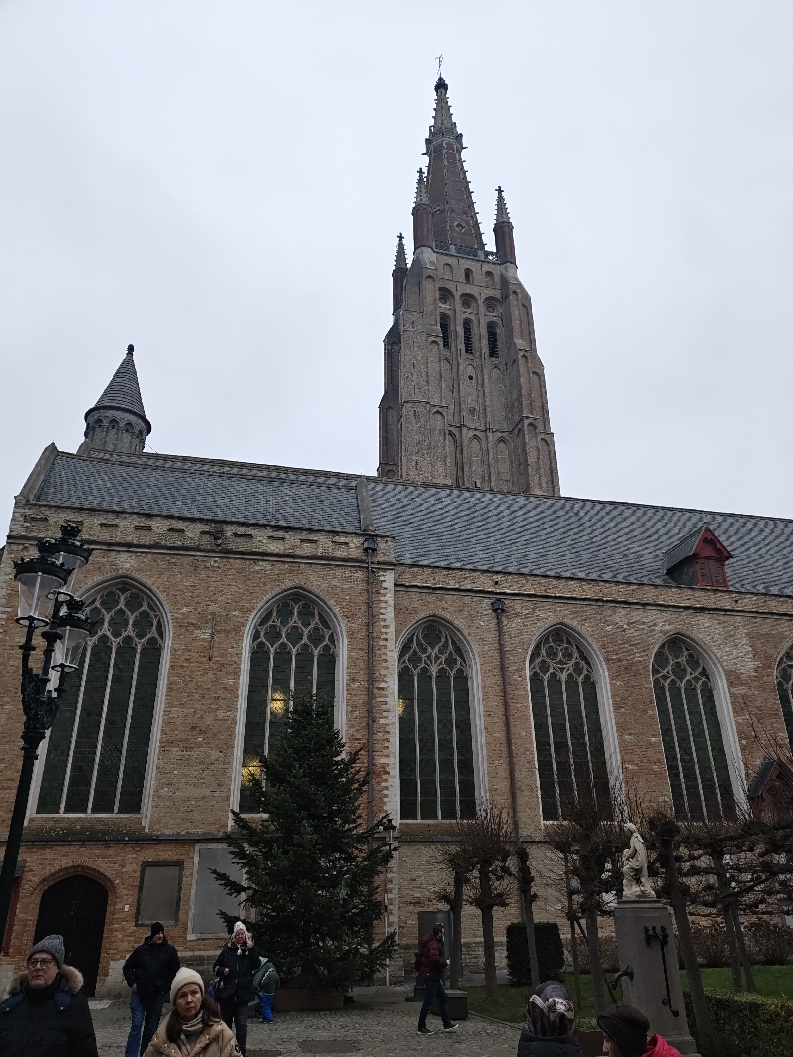 <a href='/hi/jeroen' class='caption'>» jeroen 23 December 2025 01:05 Brugge</a>