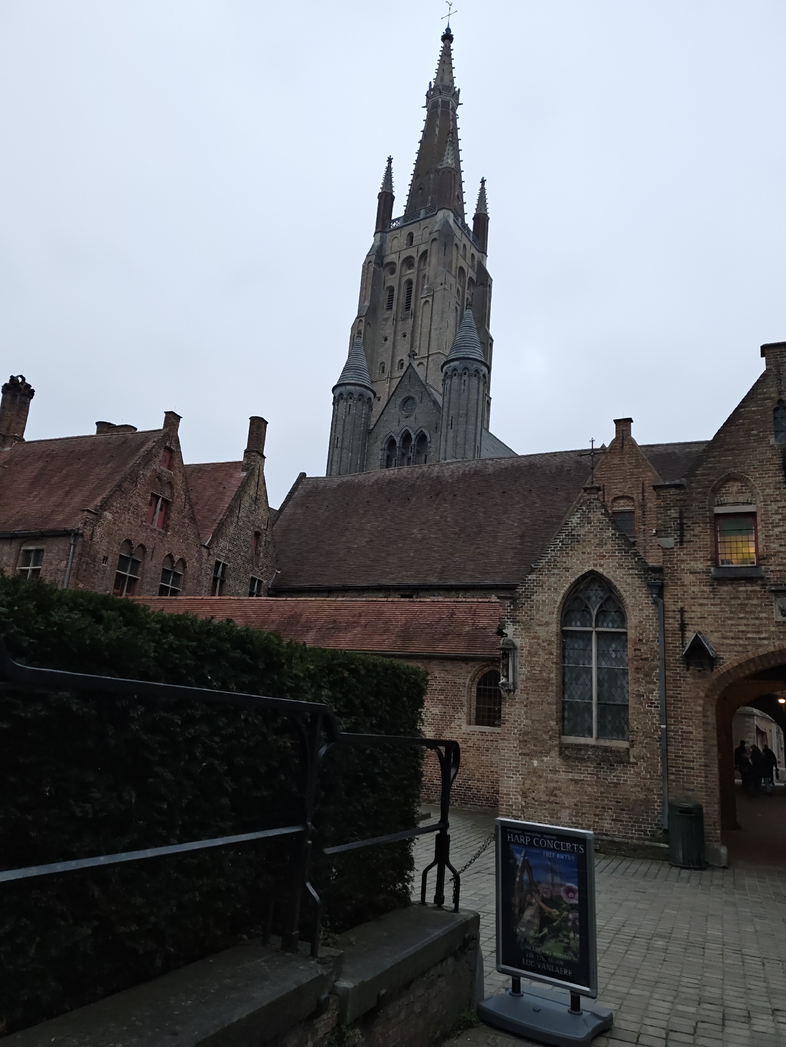 <a href='/hi/jeroen' class='caption'>» jeroen 23 December 2025 04:04 Brugge</a>