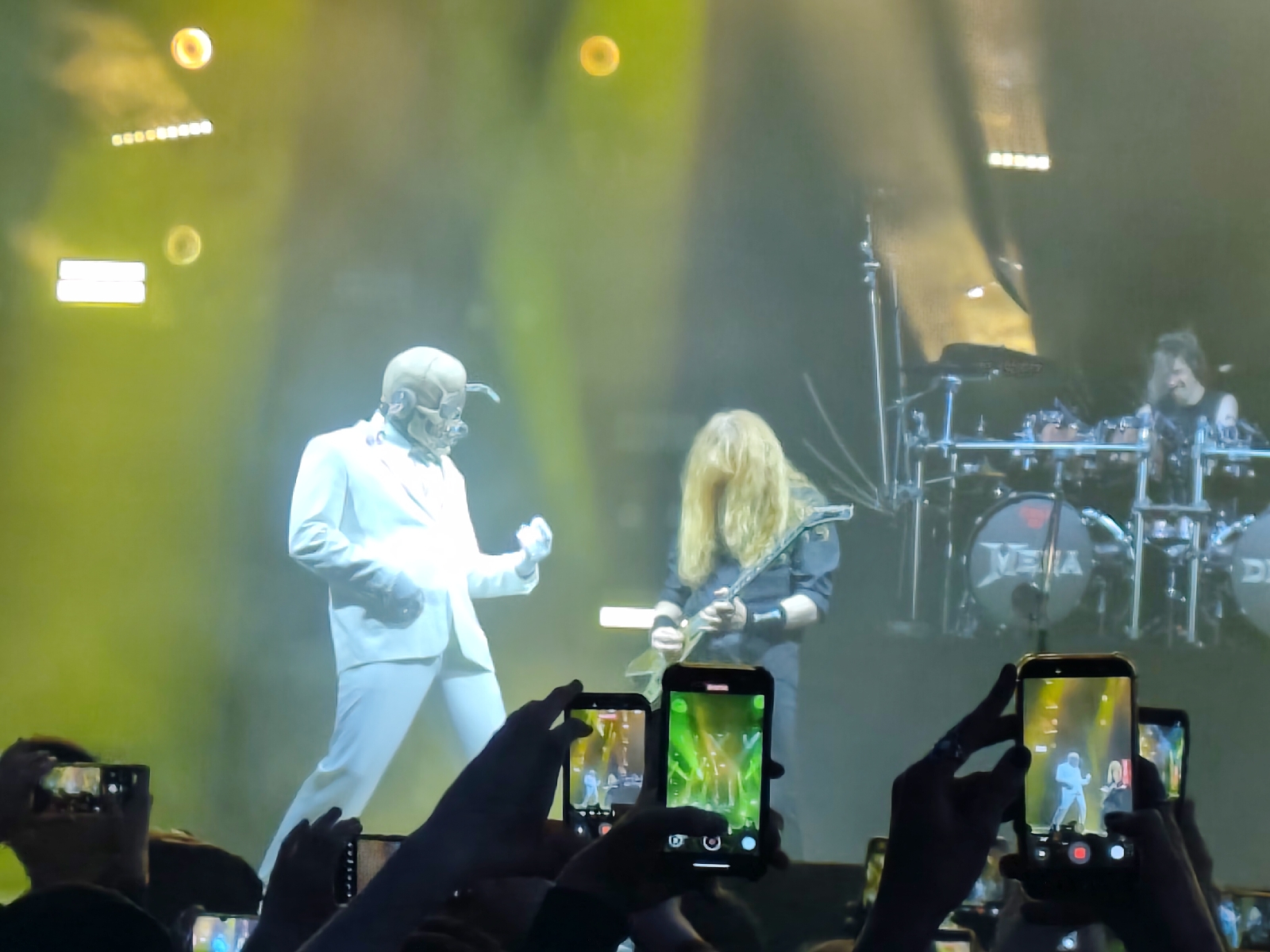 <a href='/hi/jeroen' class='caption'>» jeroen 06 June 2026 10:16 South of Heaven Maastricht Megadeth </a>